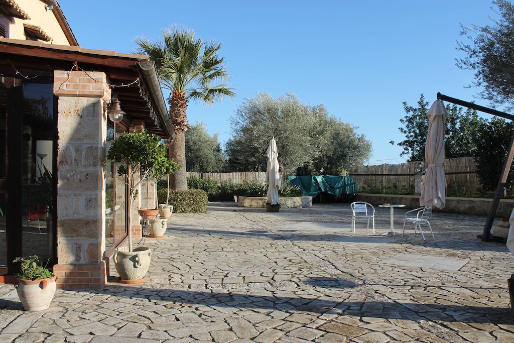 B&B Casale Siciliano Di Miryam Tiralongo Avola Εξωτερικό φωτογραφία