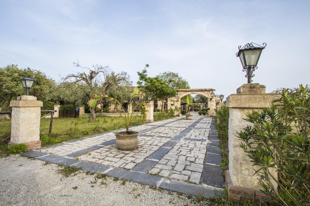 B&B Casale Siciliano Di Miryam Tiralongo Avola Εξωτερικό φωτογραφία