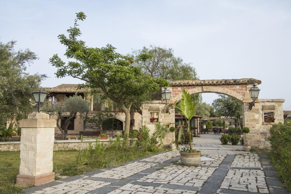 B&B Casale Siciliano Di Miryam Tiralongo Avola Εξωτερικό φωτογραφία