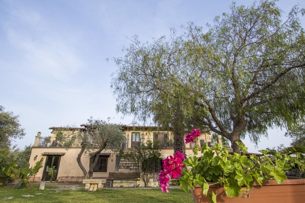 B&B Casale Siciliano Di Miryam Tiralongo Avola Εξωτερικό φωτογραφία